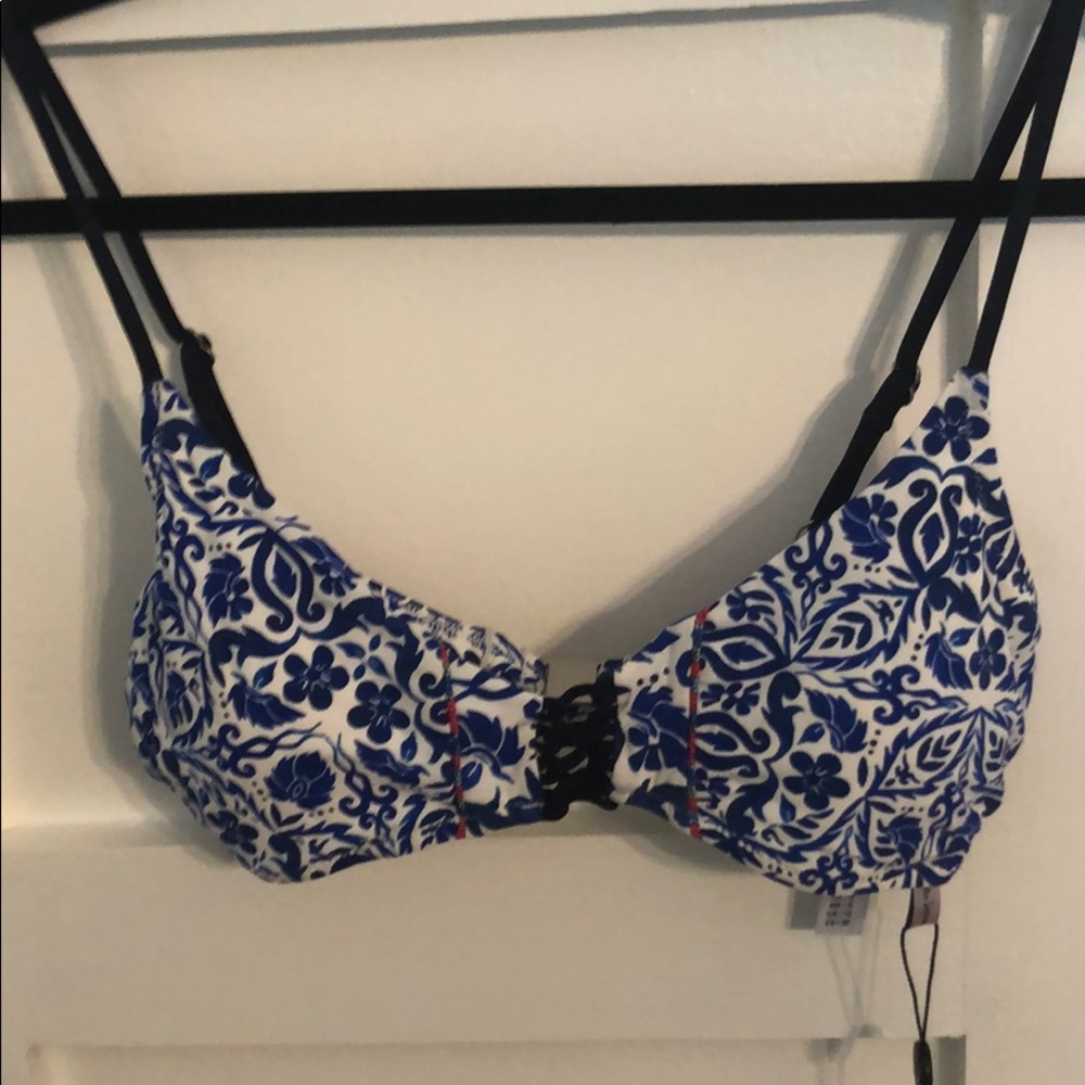 Bathing suit top